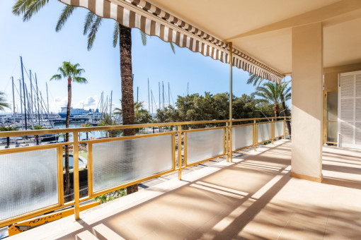 Renoviertes Apartment mit Hafenblick auf dem Paseo Maritimo in Palma