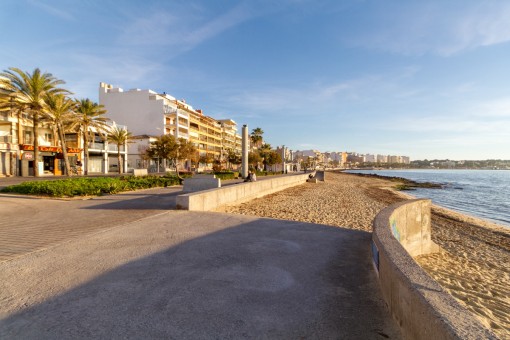 Apartment Mit Seitlichem Meerblick An Der Playa De Palma Kaufen