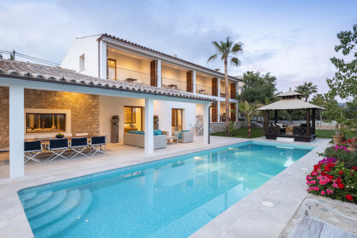 Fantastische Villa im mediterranen Stil mit viel Privatsphäre in ruhiger Lage von Calviá