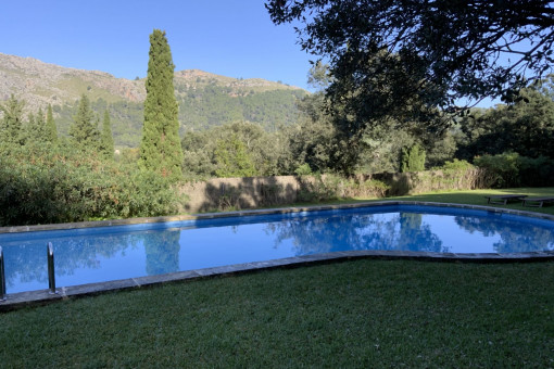 Renovierte Natursteinfinca mit Vermietlizenz, Pool, Bergblick und Privatsphäre in Pollensa