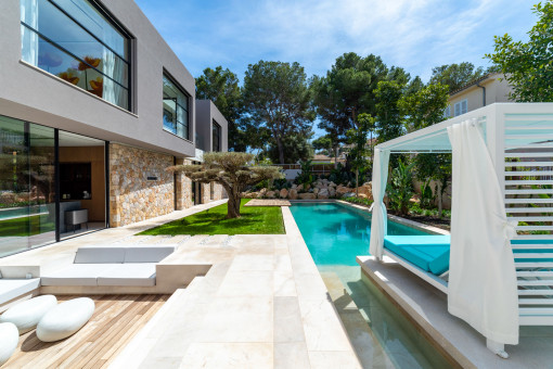 Privatsphäre und Luxus vereint - Exquisite Designer-Villa in Nova Santa Ponsa