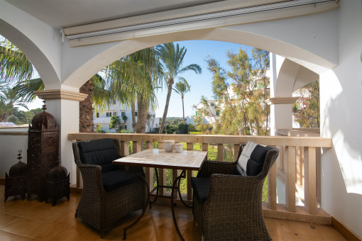 Terrasse mit Gartenblick